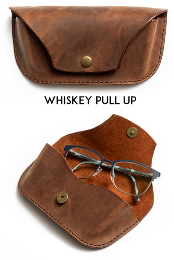 Glasses case in genuine leather